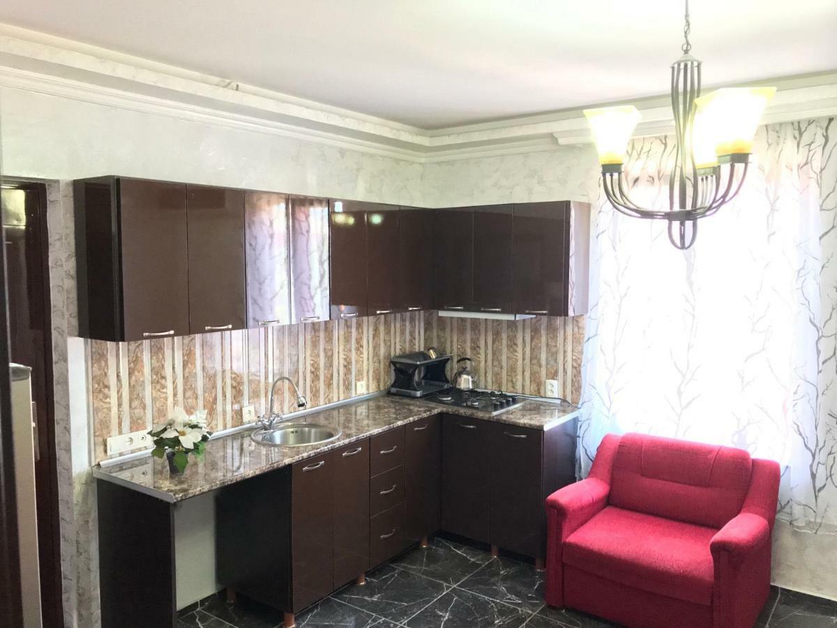 chexovi 24 Hotel Kobuleti Ngoại thất bức ảnh