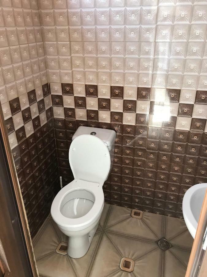 chexovi 24 Hotel Kobuleti Ngoại thất bức ảnh