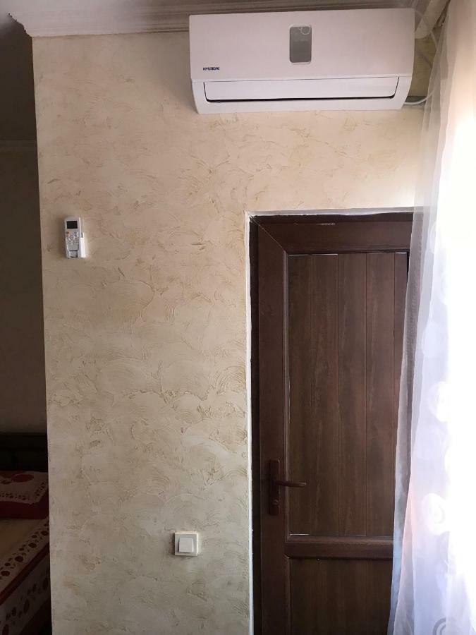 chexovi 24 Hotel Kobuleti Ngoại thất bức ảnh