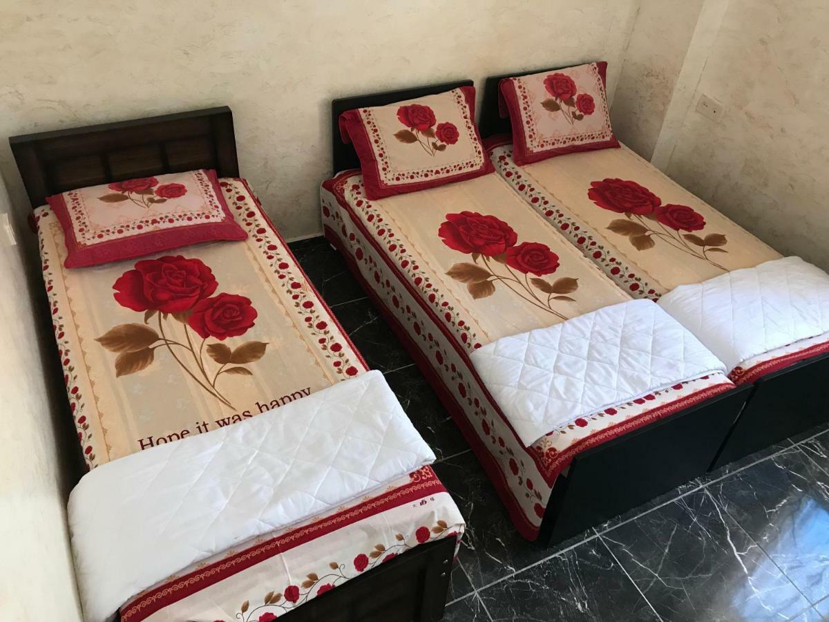 chexovi 24 Hotel Kobuleti Ngoại thất bức ảnh