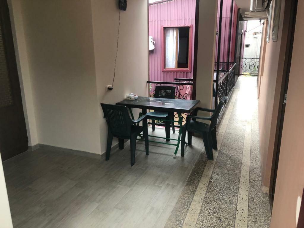 chexovi 24 Hotel Kobuleti Ngoại thất bức ảnh